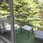 Immostay S#9 - Balkon Und Parkplatz, Naehe Mercedes Benz, Wifi, 4K Streaming
