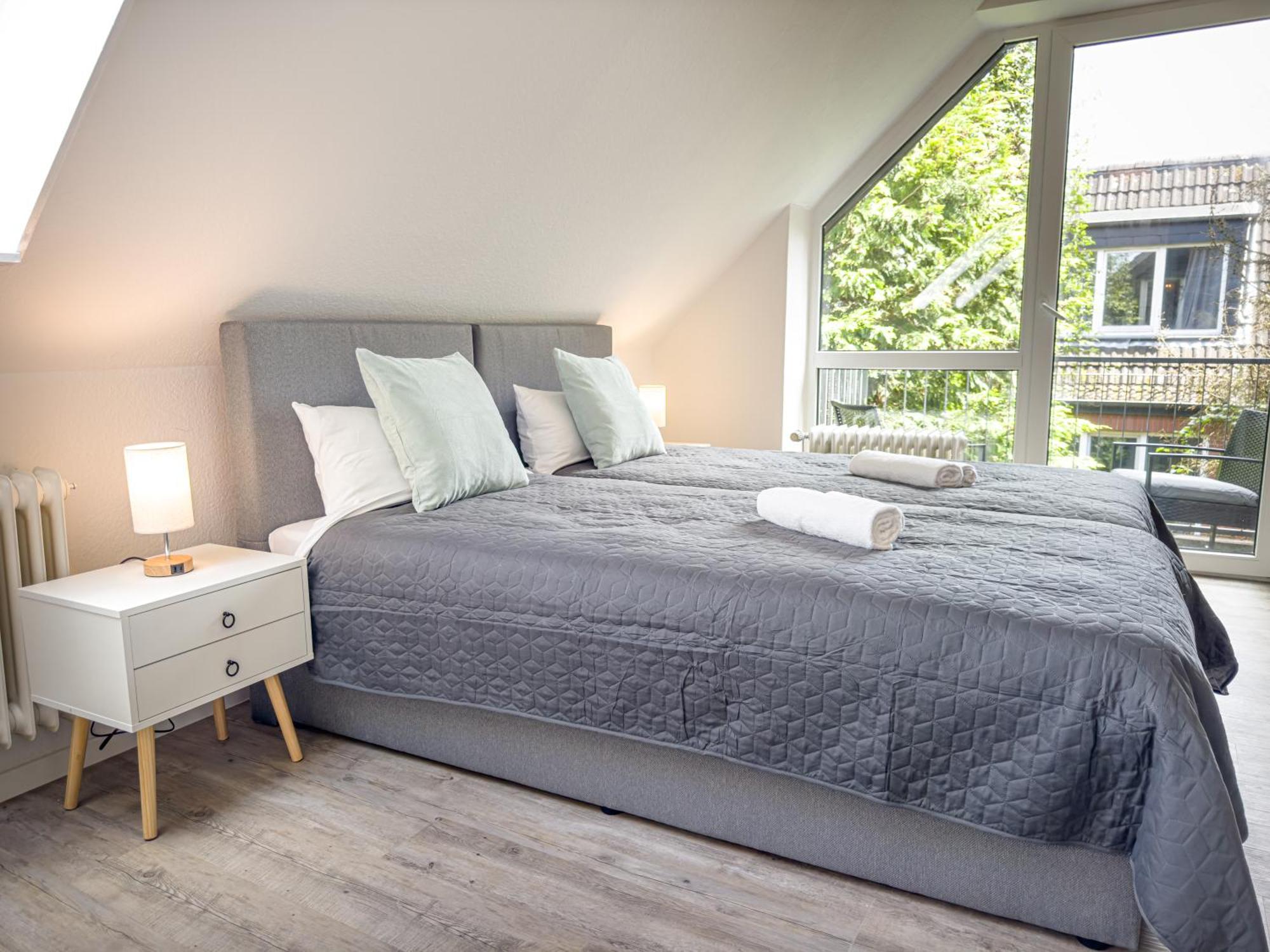 Immostay S#9 - Balkon Und Parkplatz, Naehe Mercedes Benz, Wifi, 4k Streaming * Bremen