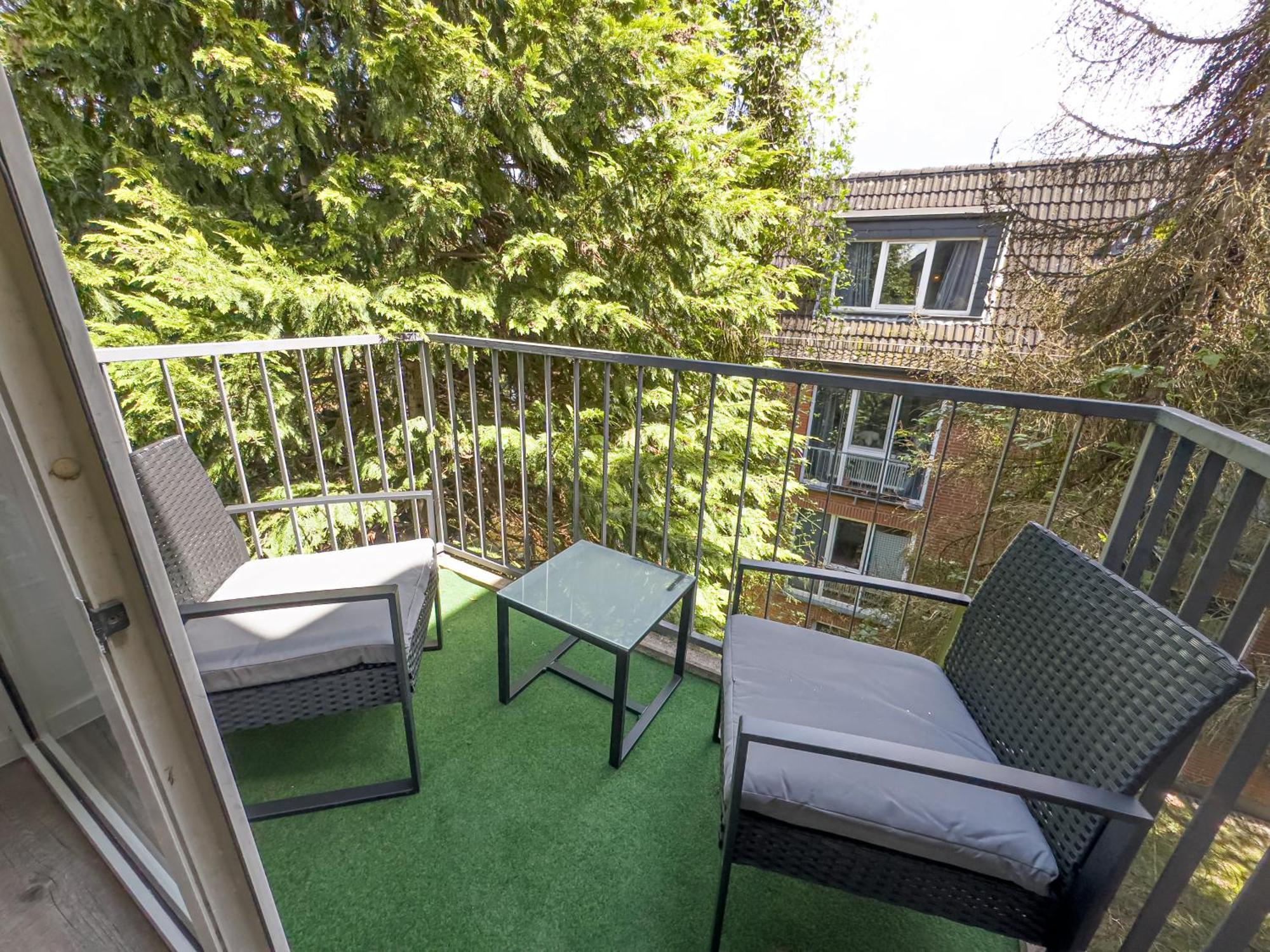 Apartment Immostay S#9 - Balkon Und Parkplatz, Naehe Mercedes Benz, Wifi, 4k Streaming *