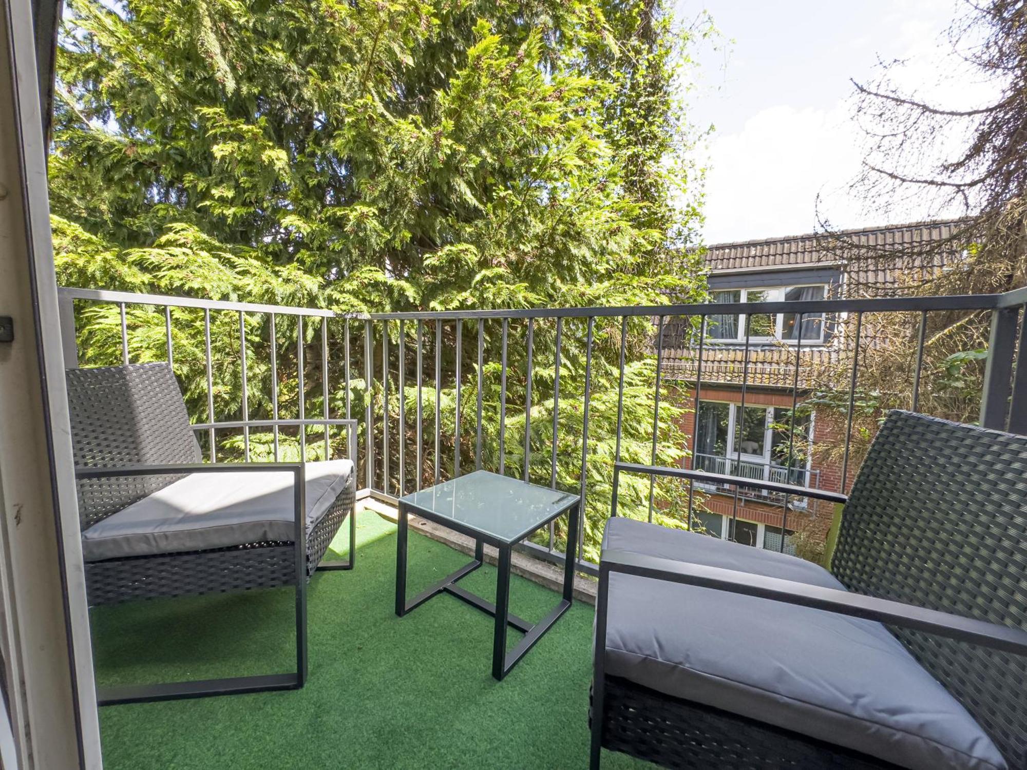 Immostay S#9 - Balkon Und Parkplatz, Naehe Mercedes Benz, Wifi, 4k Streaming Bremen