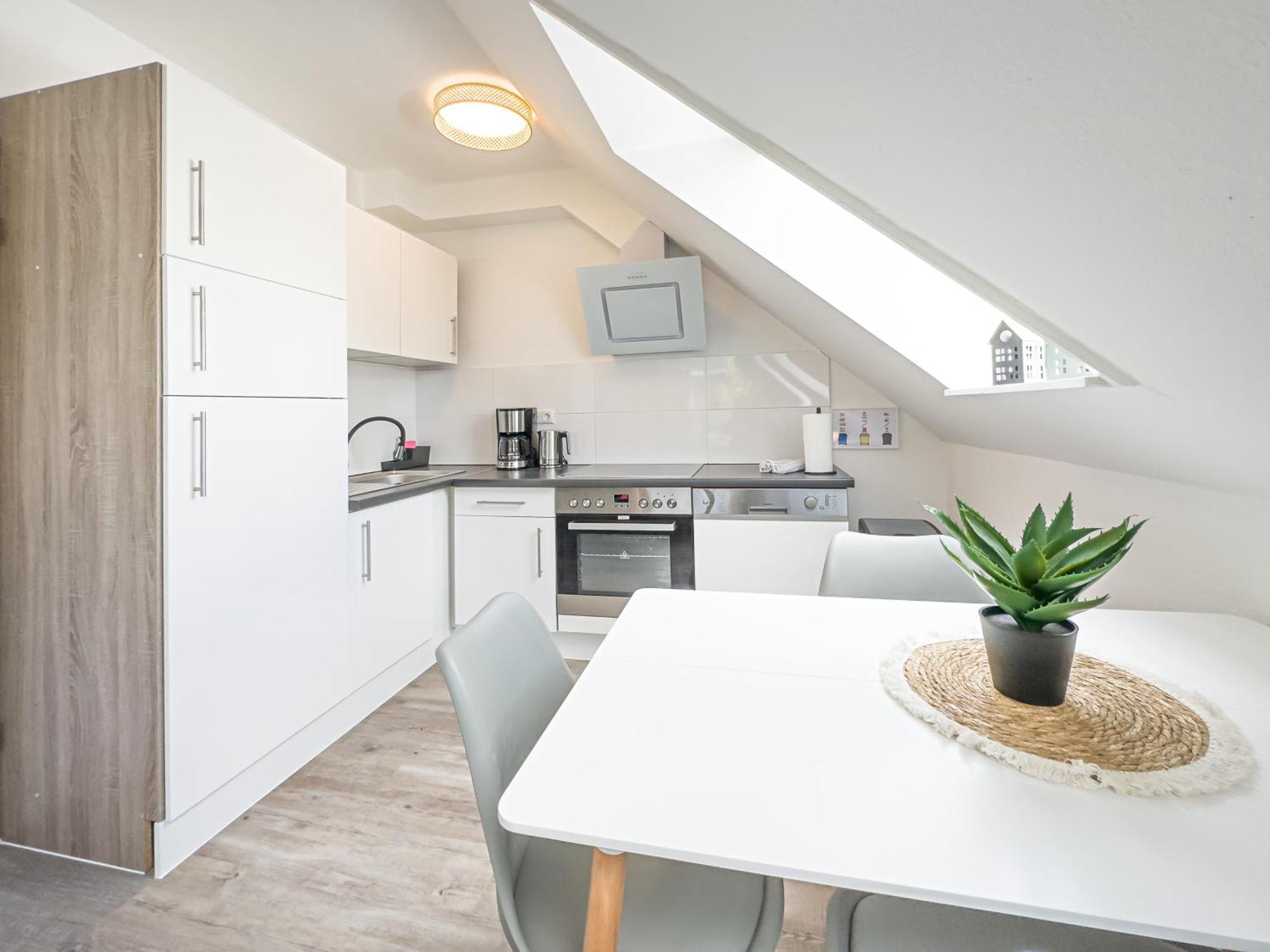 Apartment Immostay S#9 - Balkon Und Parkplatz, Naehe Mercedes Benz, Wifi, 4k Streaming