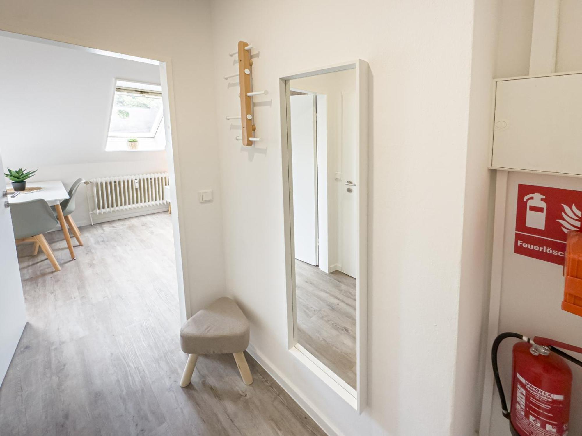 Immostay S#9 - Balkon Und Parkplatz, Naehe Mercedes Benz, Wifi, 4k Streaming Appartamento