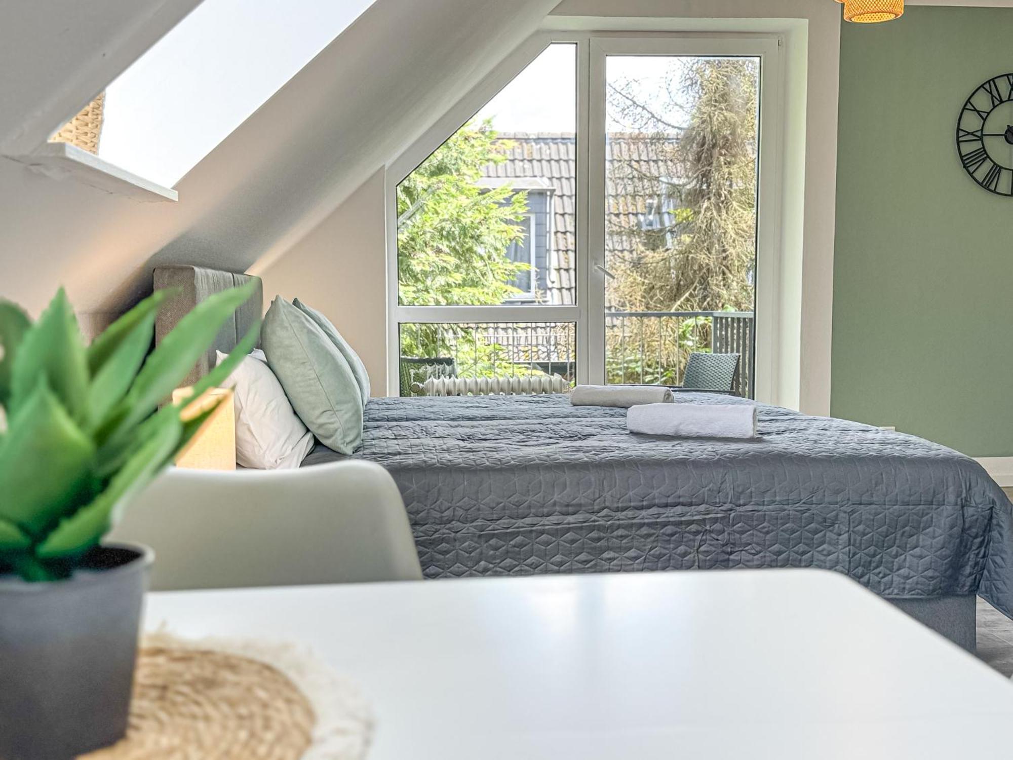 Immostay S#9 - Balkon Und Parkplatz, Naehe Mercedes Benz, Wifi, 4k Streaming Apartment Bremen